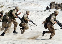 作战的士兵图片大全