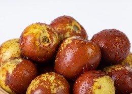 清脆爽口的新鲜冬枣图片