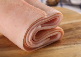 满满胶原蛋白的猪皮图片