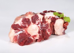 营养好吃牛尾骨图片