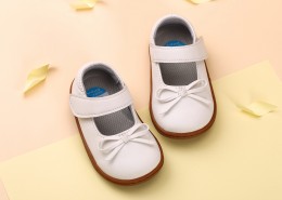 可爱好看的童鞋图片