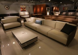 温暖舒服的沙发图片