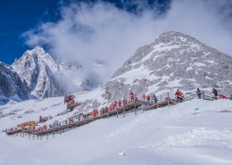 云南玉龙雪山风景图片