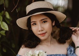 戴帽子的女孩图片