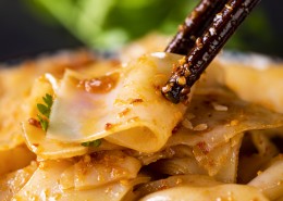 麻辣过瘾的凉皮图片