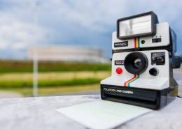 老式宝丽来相机图片