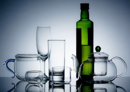 玻璃杯和玻璃瓶图片