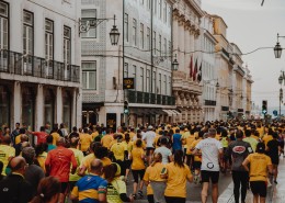 参加马拉松比赛的人图片