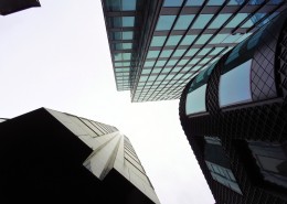 高大耸立的写字楼图片